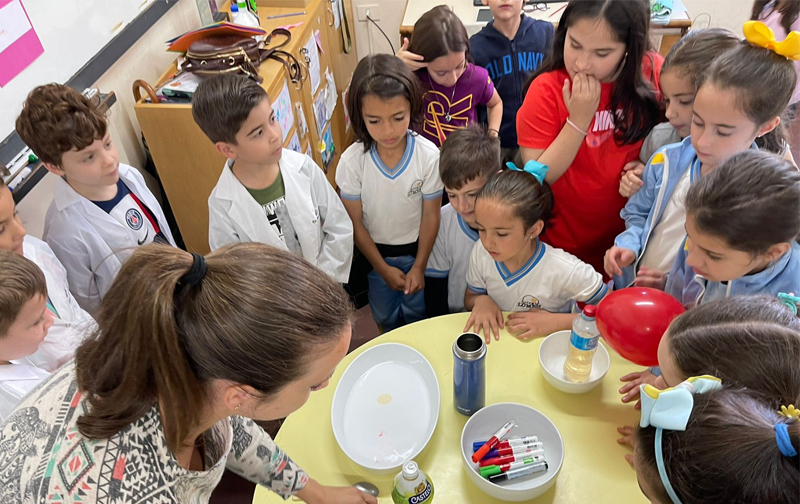 Little Science fair with 1st. and 2nd. grades!