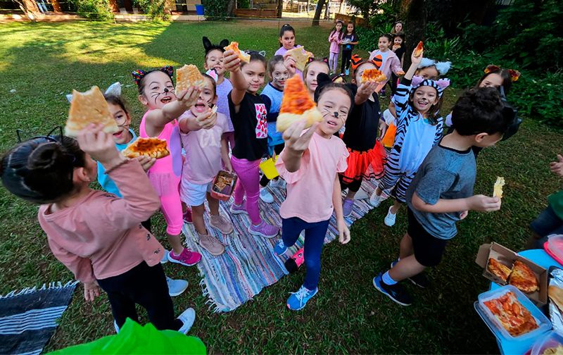 Fat cat´s pizza party. 1st grade